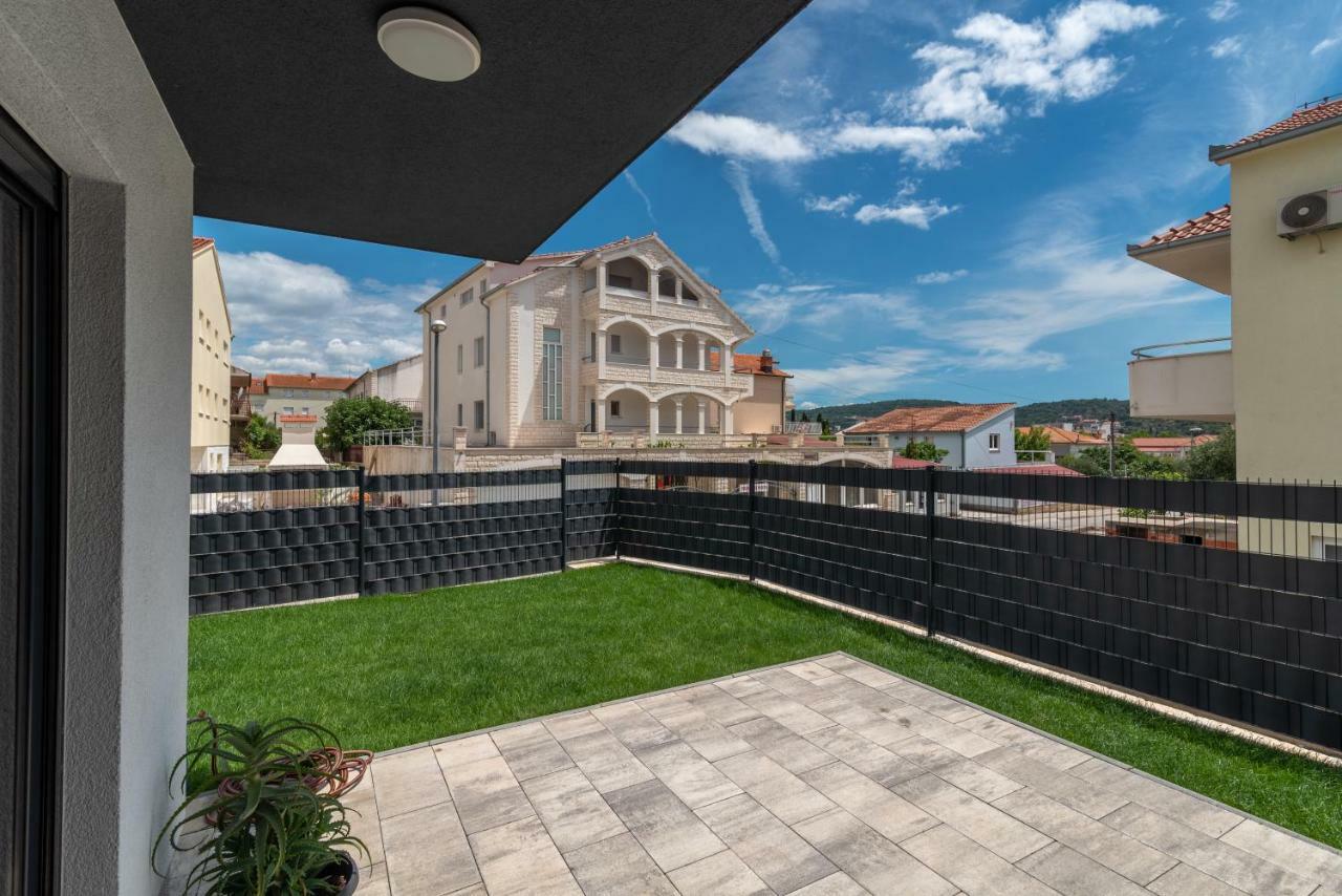Apartment Ferias Трогир Экстерьер фото