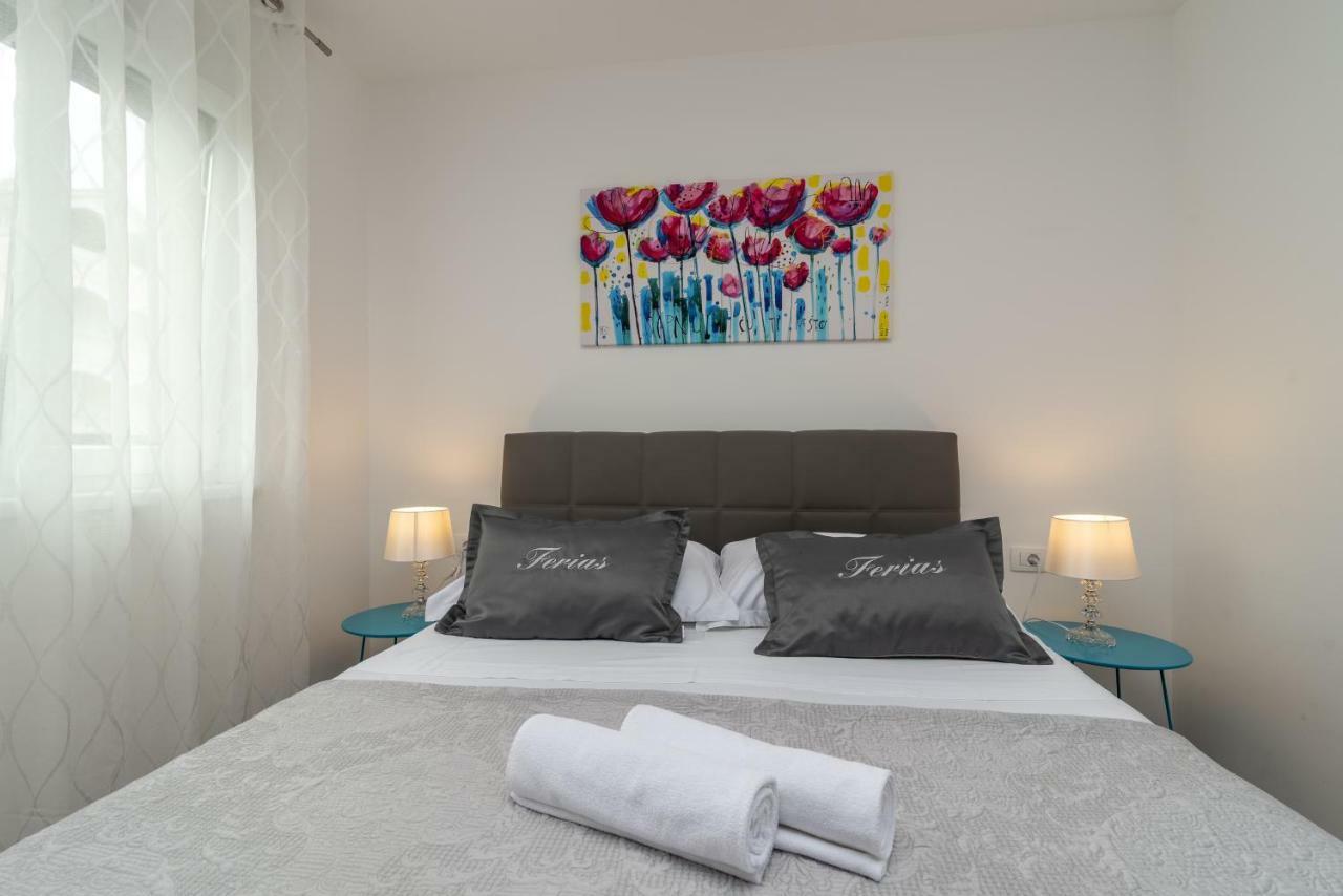 Apartment Ferias Трогир Экстерьер фото
